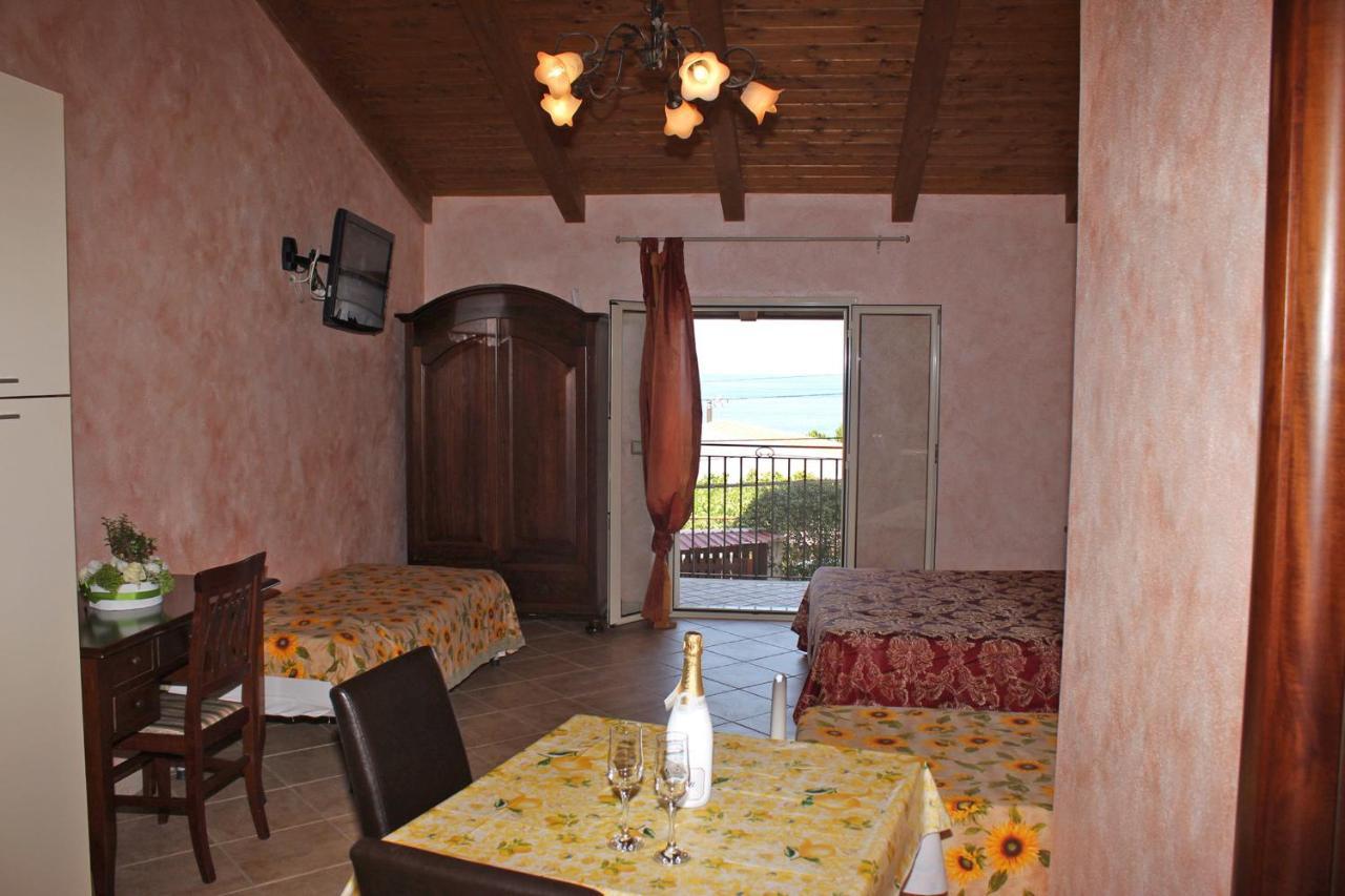 Villa Paladino - B&B E Guest House Scilla Bagian luar foto
